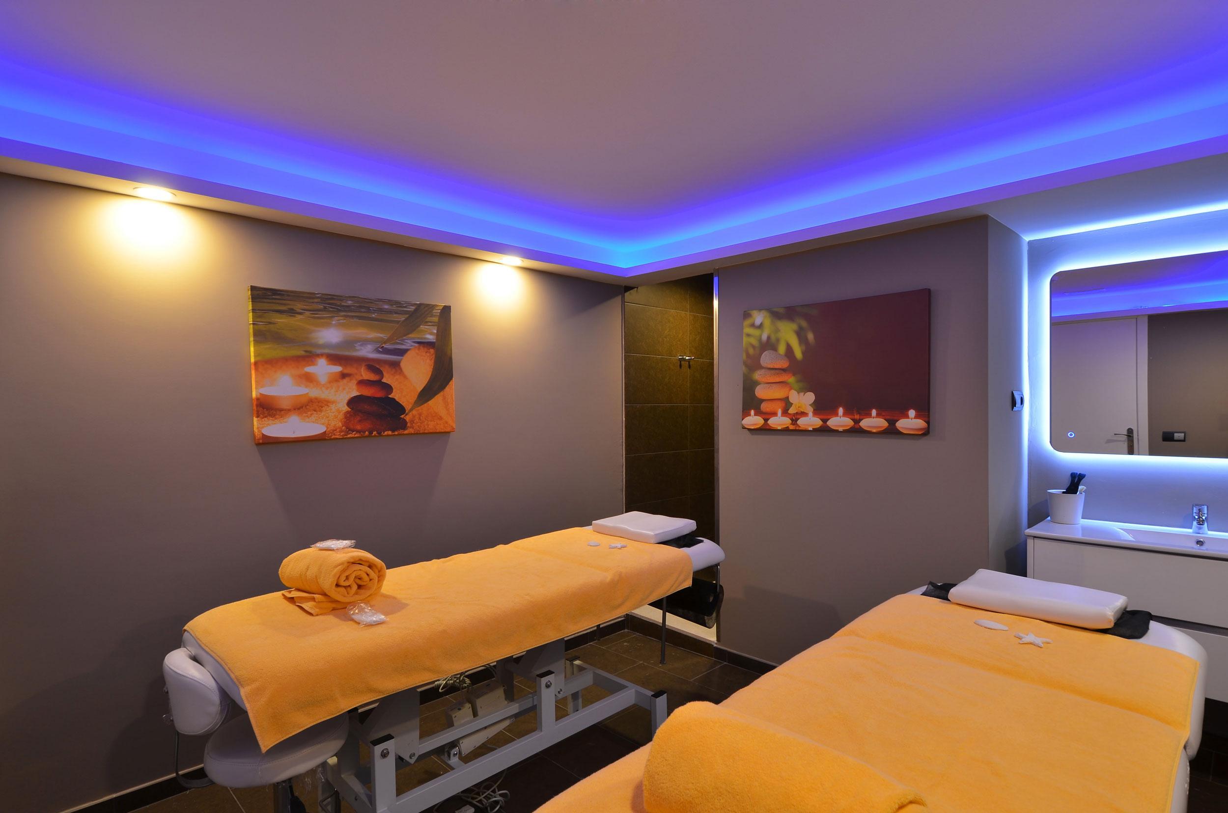 Acevi Val D'aran Hotel Vielha